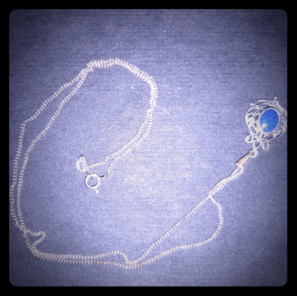 Sterling silver necklace with lapis stone